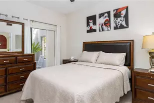 3310 Europa Dr, Naples, FL 34105 - Photo 21