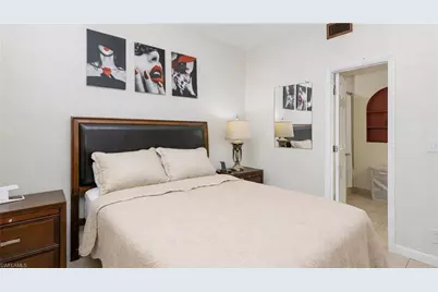 3310 Europa Dr #39, Naples, FL 34105 - Photo 23