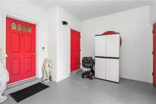 3310 Europa Dr, Naples, FL 34105 - Photo 7