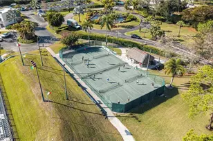 3310 Europa Dr, Naples, FL 34105 - Photo 39