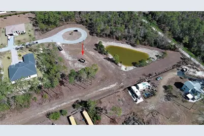 25460 Divot Dr, Bonita Springs, FL 34135 - Photo 3