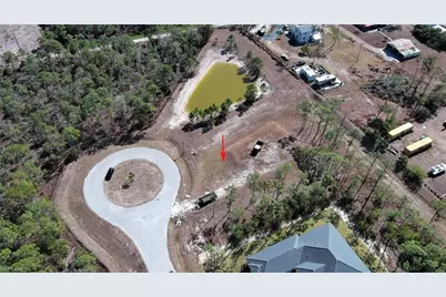 25460 Divot Dr, Bonita Springs, FL 34135 - Photo 5