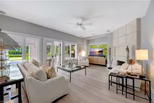 1375 Gordon Dr, Naples, FL 34102 - Photo 7