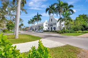 1375 Gordon Dr, Naples, FL 34102 - Photo 35