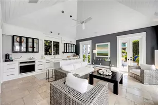 1375 Gordon Dr, Naples, FL 34102 - Photo 23