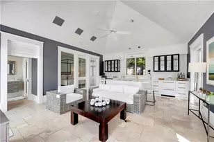 1375 Gordon Dr, Naples, FL 34102 - Photo 21