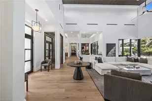 1300 Nautilus Rd, Naples, FL 34102 - Photo 7