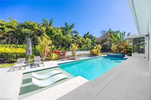 1300 Nautilus Rd, Naples, FL 34102 - Photo 35