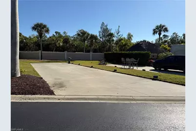 13563 Snook Cir, Naples, FL 34114 - Photo 3