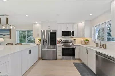 1686 Blue Point Ave #B5, Naples, FL 34102 - Photo 5