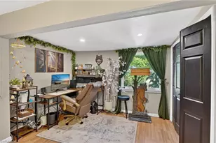 4261 Elwood Rd, Fort Myers, FL 33908 - Photo 11