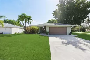 104 Johnnycake Dr, Naples, FL 34110 - Photo 1