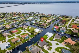 2523 SE 24th Pl, Cape Coral, FL 33904 - Photo 45