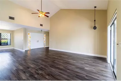 2523 SE 24th Pl, Cape Coral, FL 33904 - Photo 5