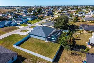 1123 NE 10th St, Cape Coral, FL 33909 - Photo 45