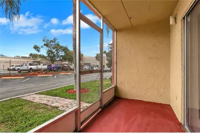 2366 E. Mall Dr #Apt. 101, Fort Myers, FL 33901 - Photo 25