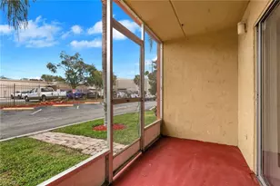 2366 E Mall Dr, Fort Myers, FL 33901 - Photo 25