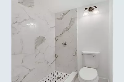 2366 E. Mall Dr #Apt. 101, Fort Myers, FL 33901 - Photo 21