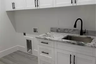 526 16th St SE, Naples, FL 34117 - Photo 27