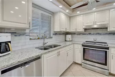 5515 Rattlesnake Hammock Rd #314, Naples, FL 34113 - Photo 3