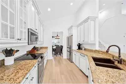 8924 Ventura Way, Naples, FL 34109 - Photo 11