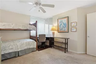 11118 Gulf Shore Dr, Naples, FL 34108 - Photo 23