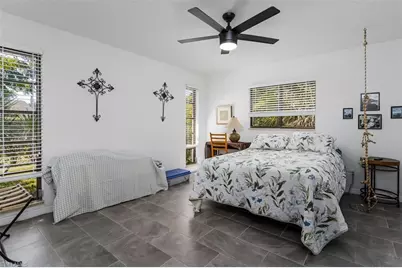 661 E Valley Dr, Bonita Springs, FL 34134 - Photo 33