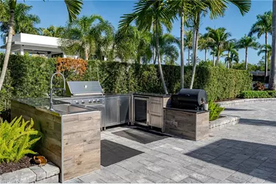 13319 Snook Cir, Naples, FL 34114 - Photo 17