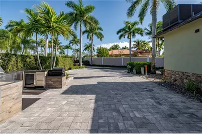 13319 Snook Cir, Naples, FL 34114 - Photo 33