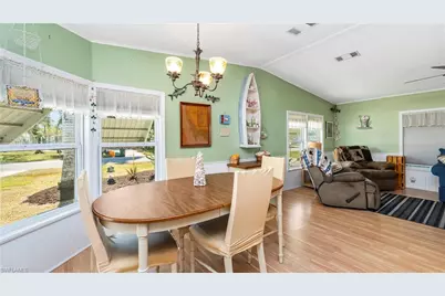 121 Grassy Key Ln, Naples, FL 34114 - Photo 7