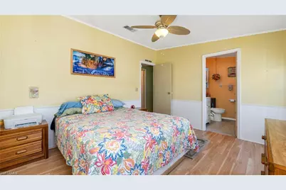 121 Grassy Key Ln, Naples, FL 34114 - Photo 13