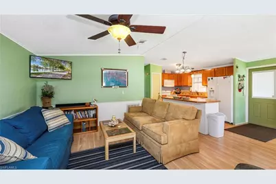 121 Grassy Key Ln, Naples, FL 34114 - Photo 11