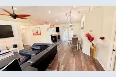 3621 24th Ave NE, Naples, FL 34120 - Photo 11