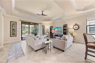 9234 Veneto Pl, Naples, FL 34113 - Photo 11