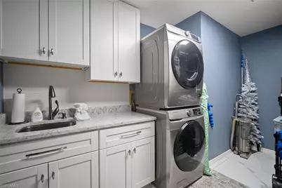 259 Deerwood Cir #6, Naples, FL 34113 - Photo 25