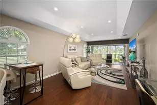 259 Deerwood Cir, Naples, FL 34113 - Photo 11