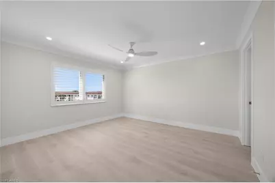 21 High Point Cir E #409, Naples, FL 34103 - Photo 7