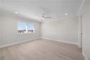 21 High Point Cir E, Naples, FL 34103 - Photo 7