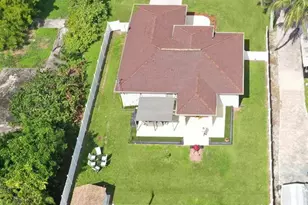 3196 Connecticut Ave, Naples, FL 34112 - Photo 41