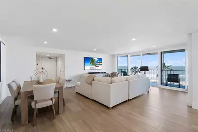 10701 Gulf Shore Dr #402, Naples, FL 34108 - Photo 11