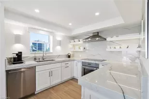 10701 Gulf Shore Dr, Naples, FL 34108 - Photo 17