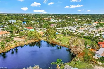 3870 Bennett Ln, Bonita Springs, FL 34134 - Photo 11