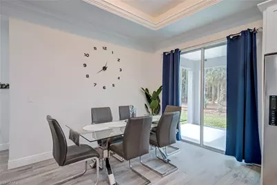 911 14th St SE, Naples, FL 34117 - Photo 11