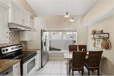 1087 Silverstrand Dr, Naples, FL 34110 - Photo 9