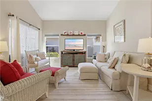 1087 Silverstrand Dr, Naples, FL 34110 - Photo 3