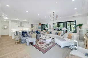 2472 Breakwater Wy, Naples, FL 34112 - Photo 5