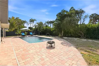 6055 Macbeth Ln, Fort Myers, FL 33908 - Photo 29