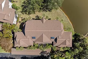 668 Wiggins Bay Dr, Naples, FL 34110 - Photo 35