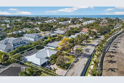 420 S Golf Dr, Naples, FL 34102 - Photo 11