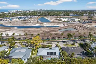 420 S Golf Dr, Naples, FL 34102 - Photo 9